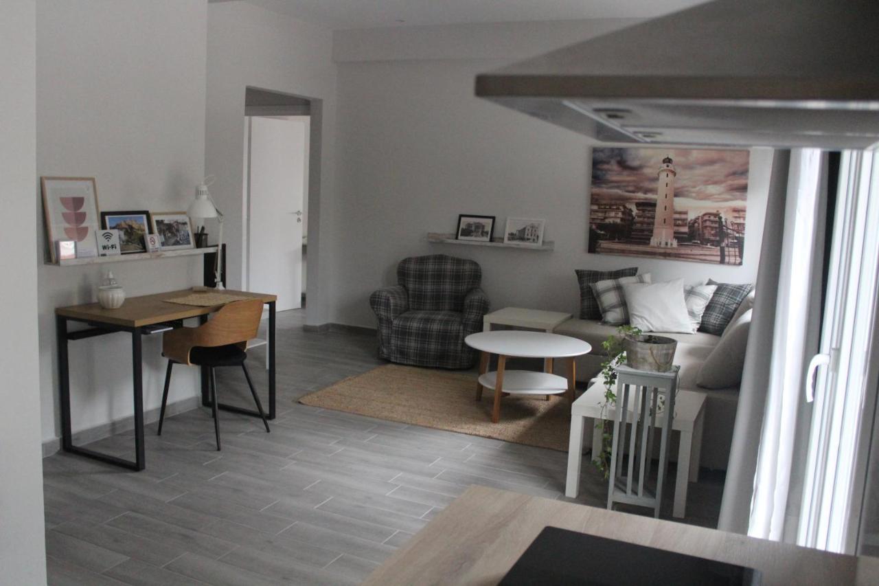 City Center Apartment 1 Alexandroupoli Bagian luar foto
